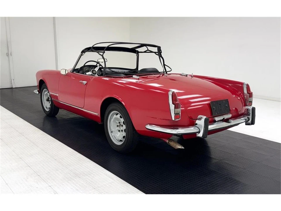 1961 Alfa Romeo Giulietta - Image 6 of 31