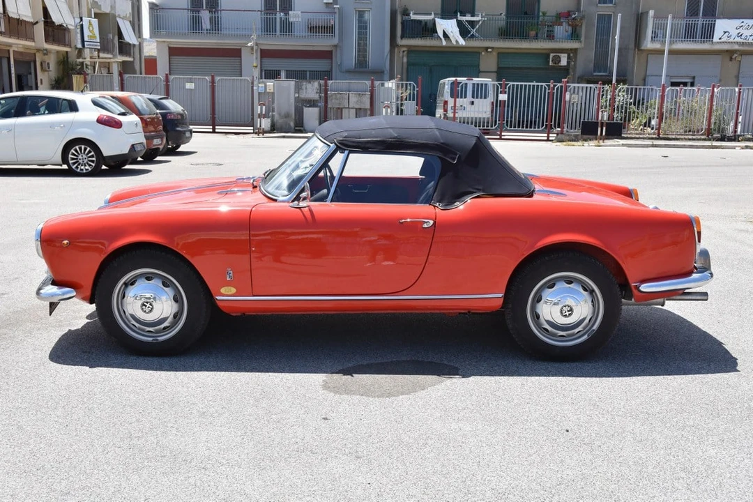 1961 Alfa Romeo Giulietta - Image 12 of 30