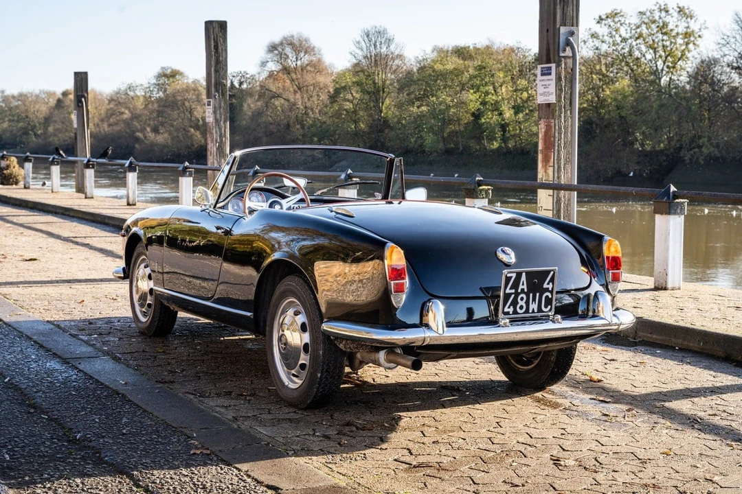 1961 Alfa Romeo Giulietta - Image 8 of 30