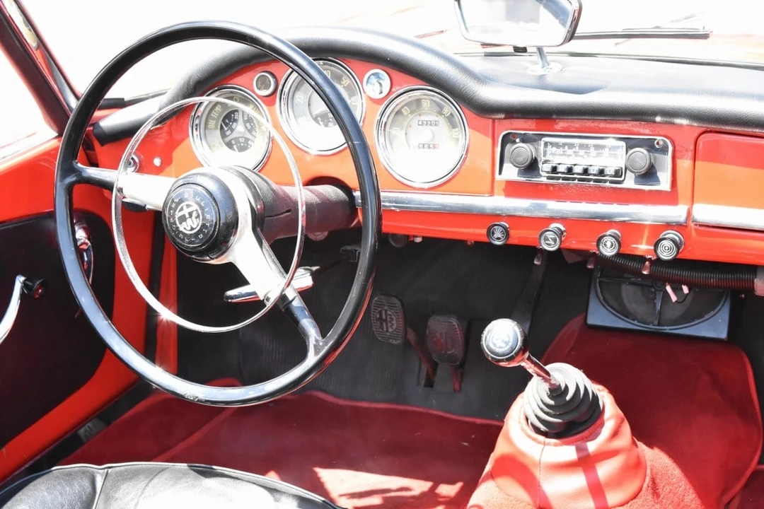 1961 Alfa Romeo Giulietta - Image 27 of 30