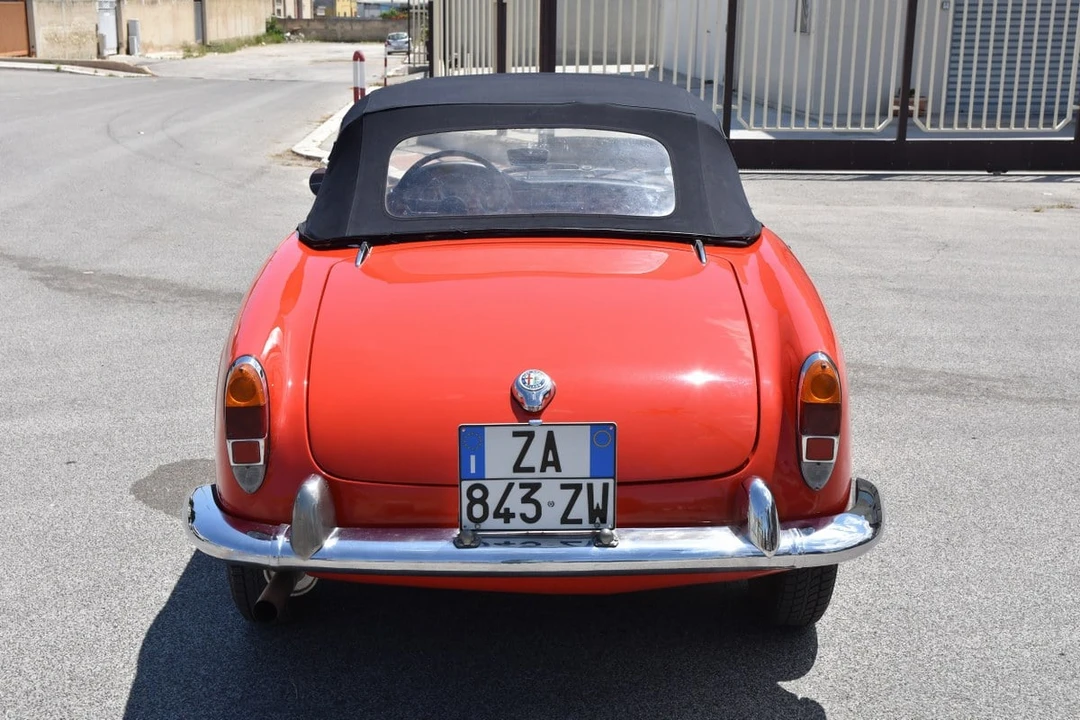 1961 Alfa Romeo Giulietta - Image 14 of 30