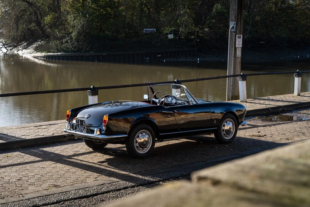 1961 Alfa Romeo Giulietta - Image 16 of 30