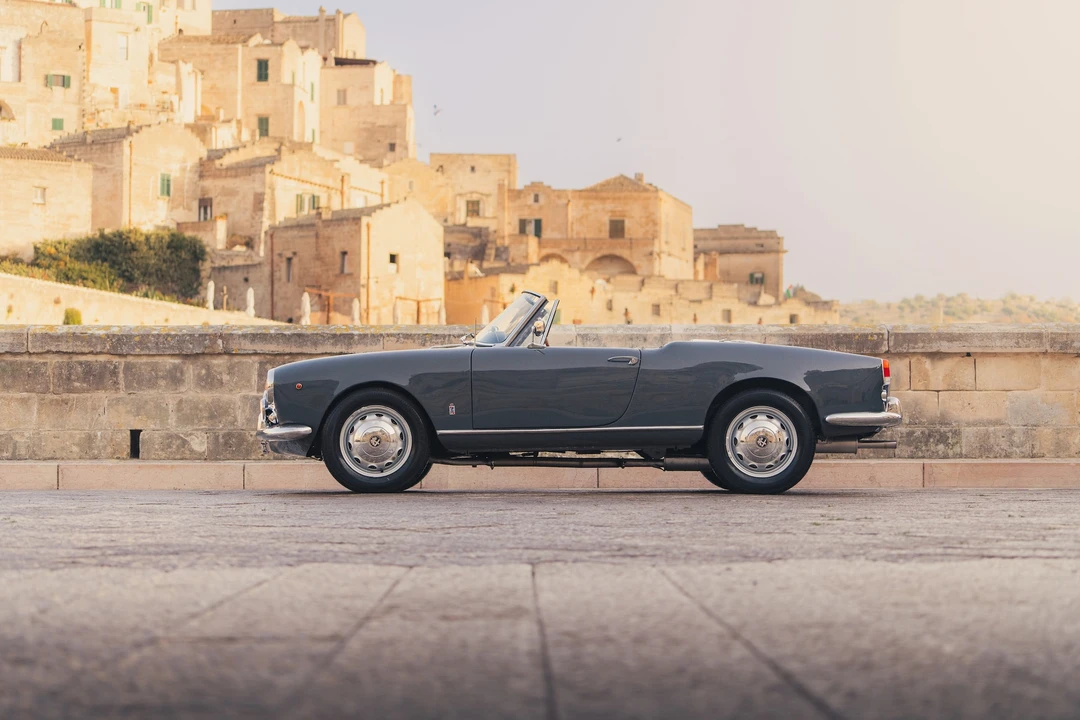 1961 Alfa Romeo Giulietta - Image 14 of 31