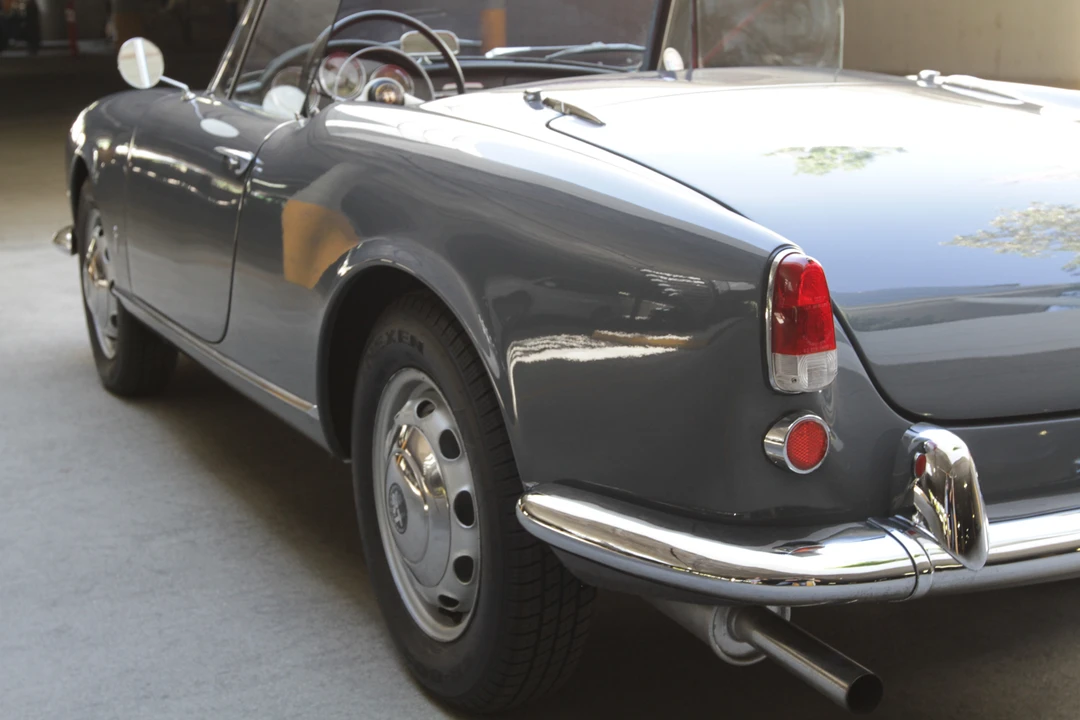 1961 Alfa Romeo Giulietta - Image 28 of 31