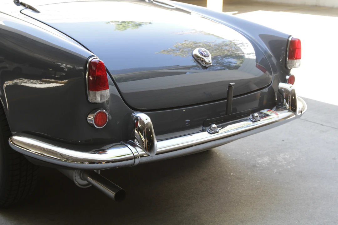 1961 Alfa Romeo Giulietta - Image 29 of 31