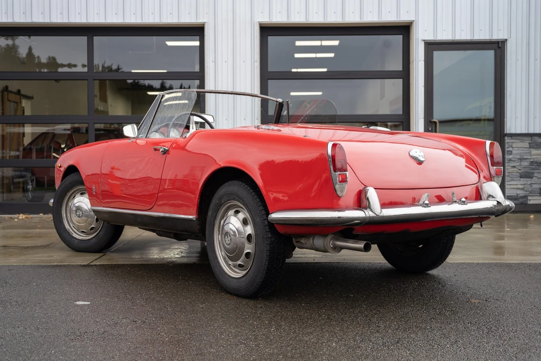 1961 Alfa Romeo Giulietta - Image 11 of 31