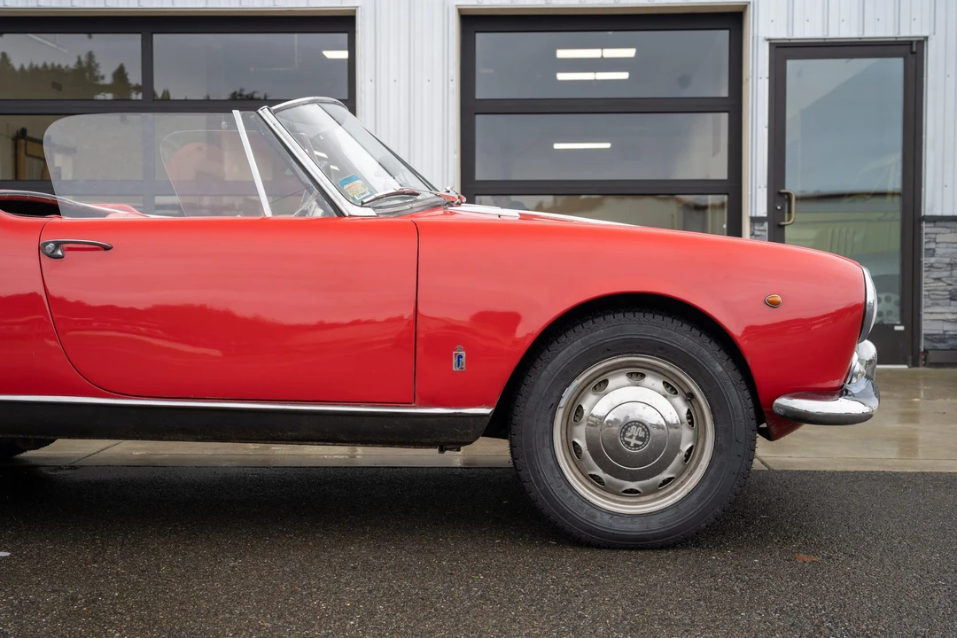 1961 Alfa Romeo Giulietta - Image 25 of 31
