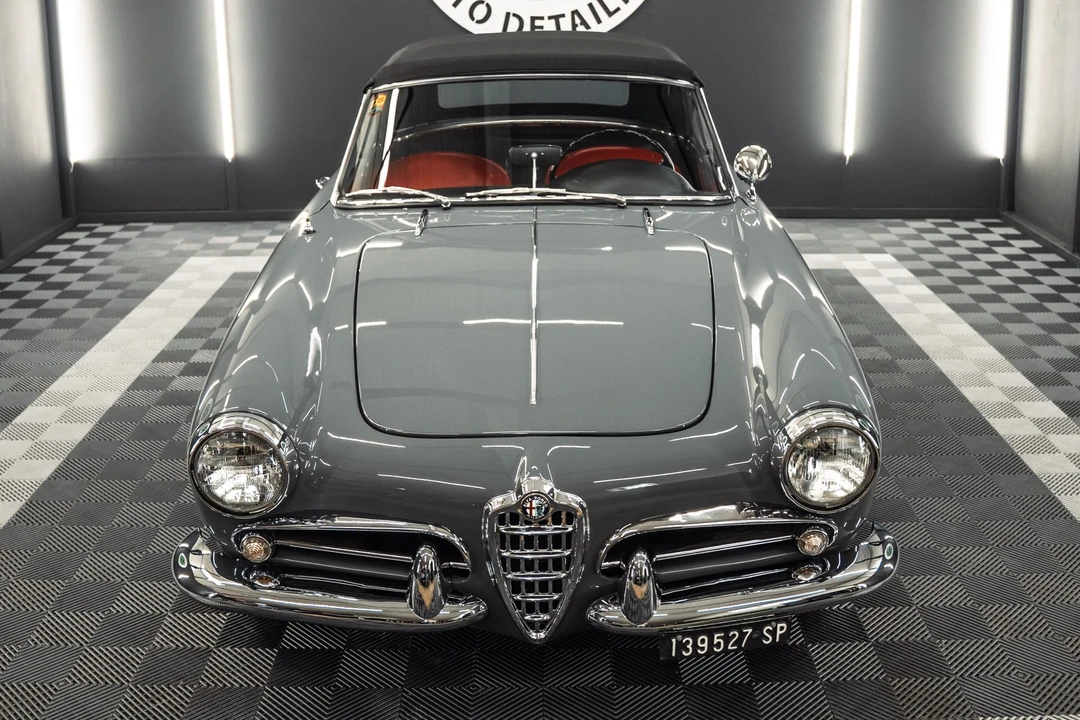 1961 Alfa Romeo Giulietta - Image 14 of 31