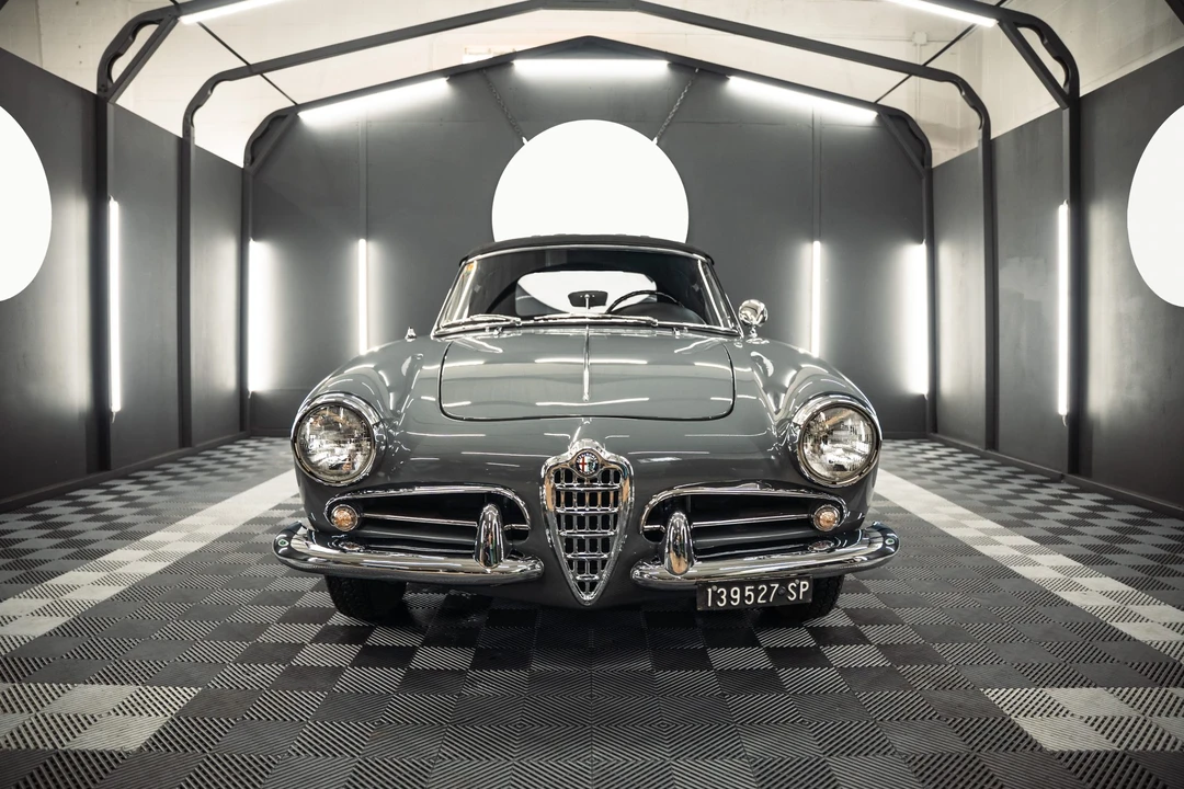 1961 Alfa Romeo Giulietta - Image 16 of 31