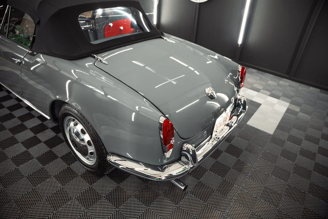 1961 Alfa Romeo Giulietta - Image 22 of 31
