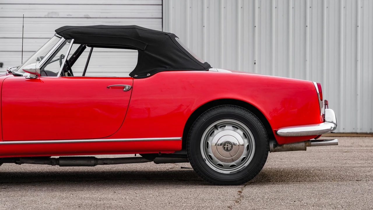 1961 Alfa Romeo Giulietta - Image 23 of 31