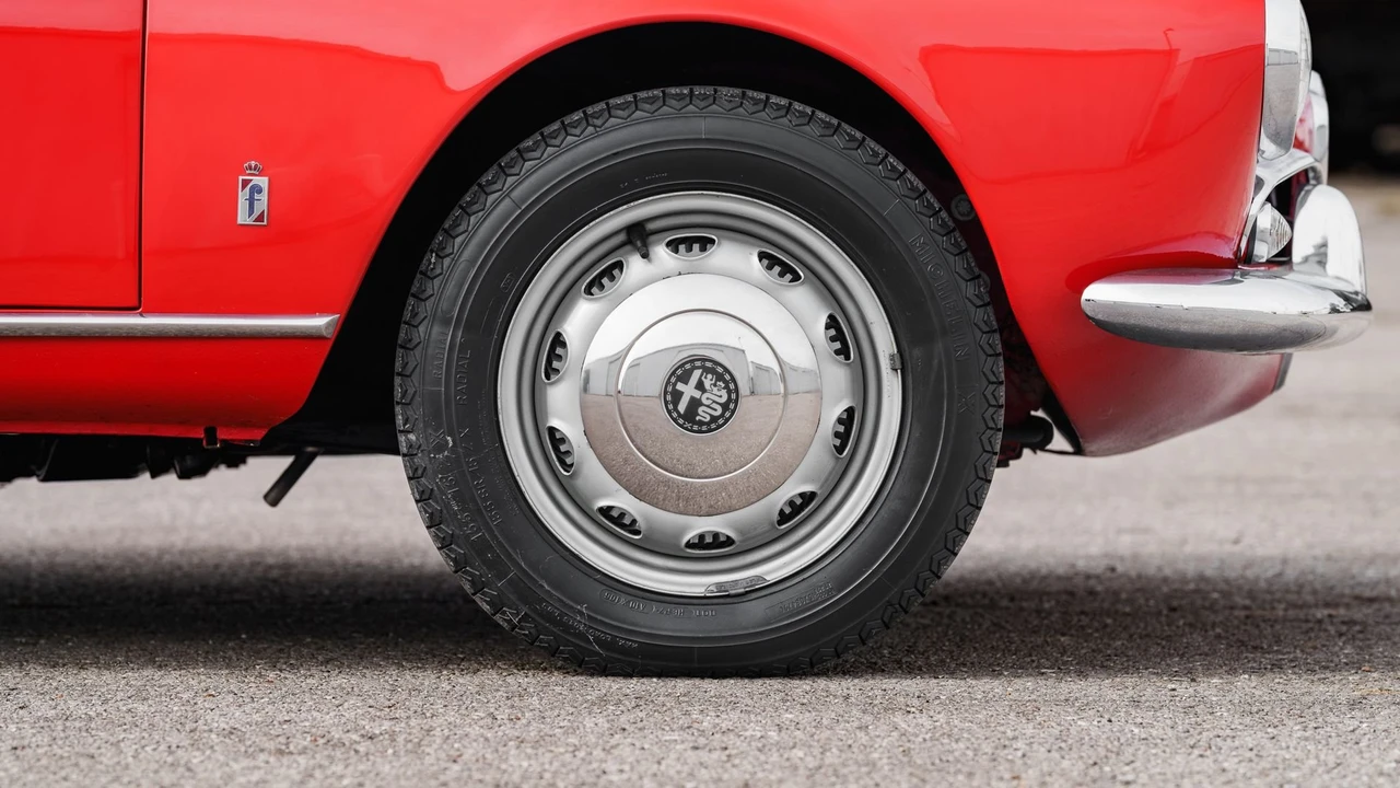 1961 Alfa Romeo Giulietta - Image 28 of 31