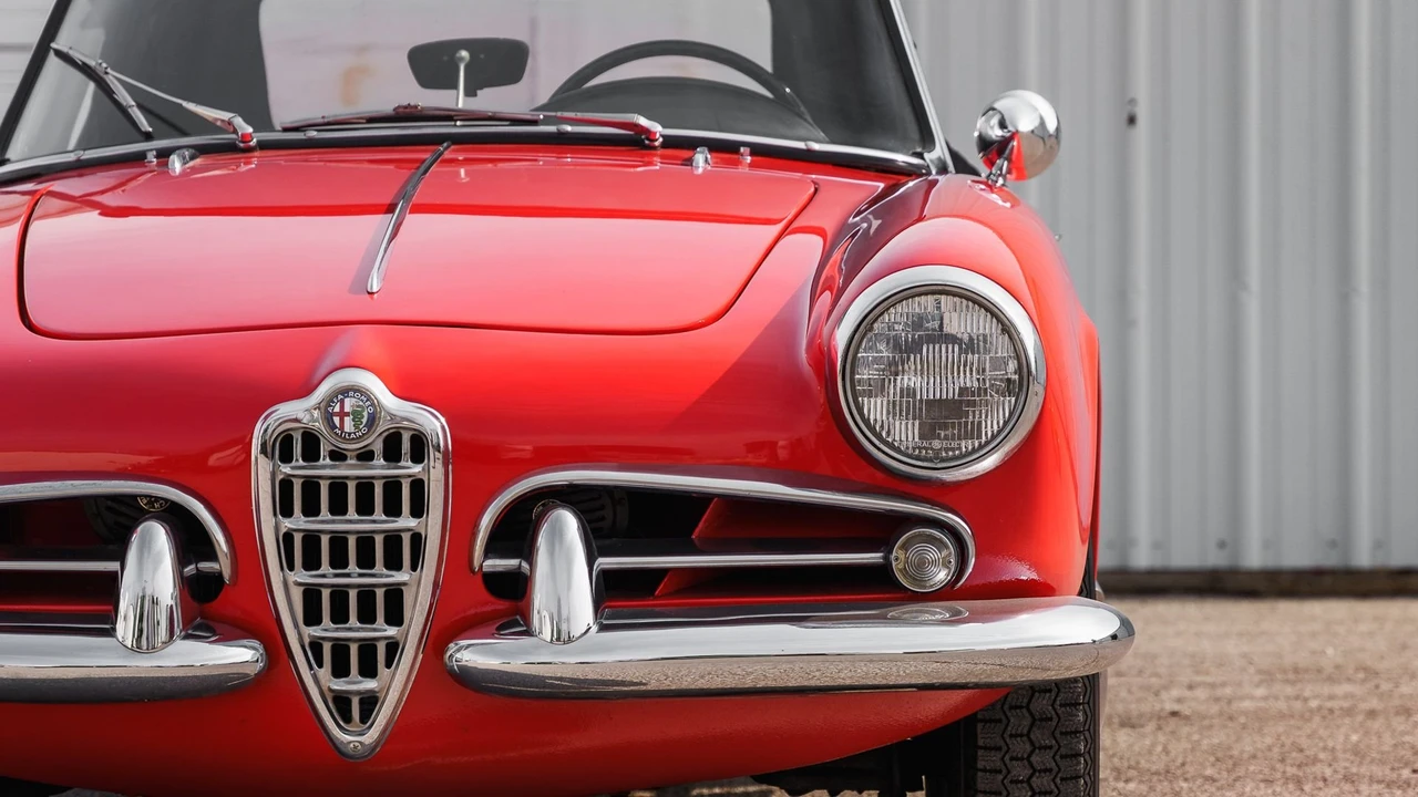 1961 Alfa Romeo Giulietta - Image 14 of 31