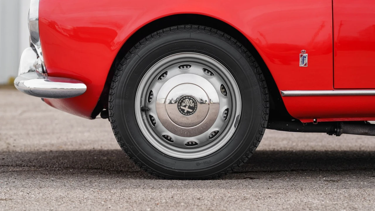 1961 Alfa Romeo Giulietta - Image 24 of 31