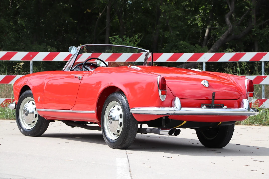 1961 Alfa Romeo Giulietta - Image 5 of 31