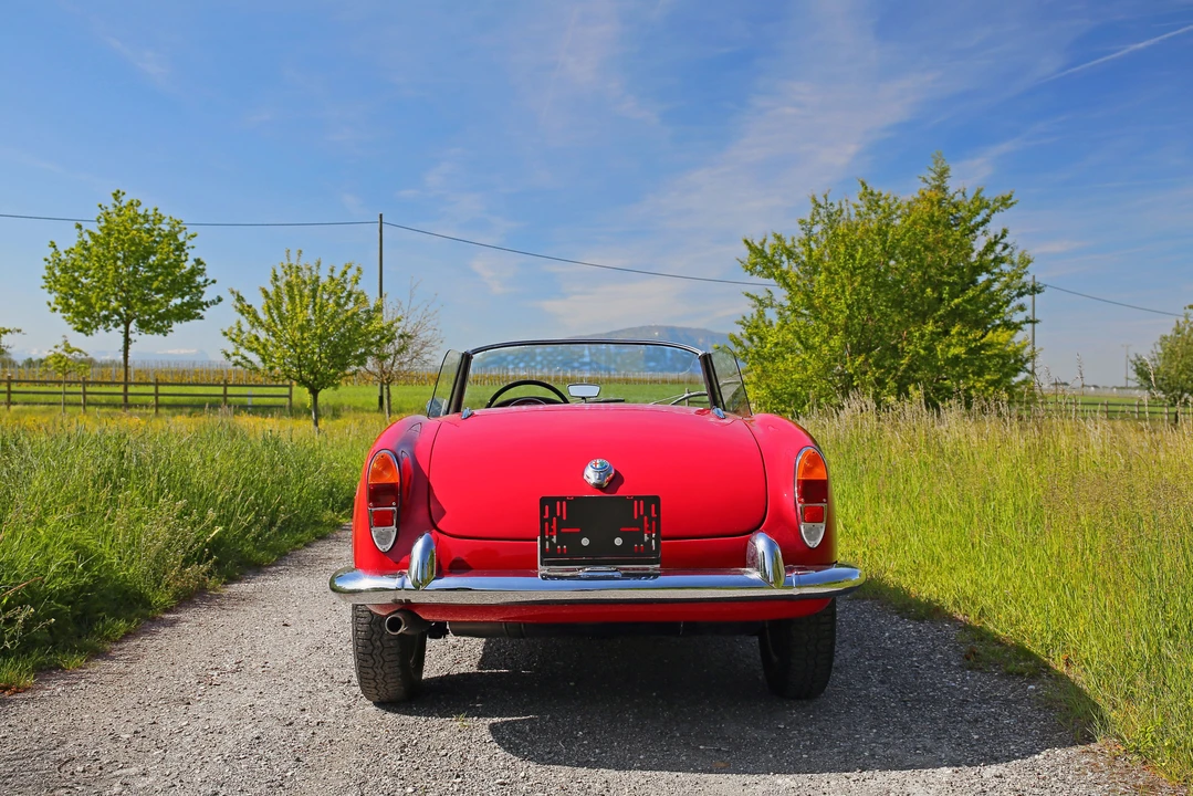 1961 Alfa Romeo Giulietta - Image 15 of 27