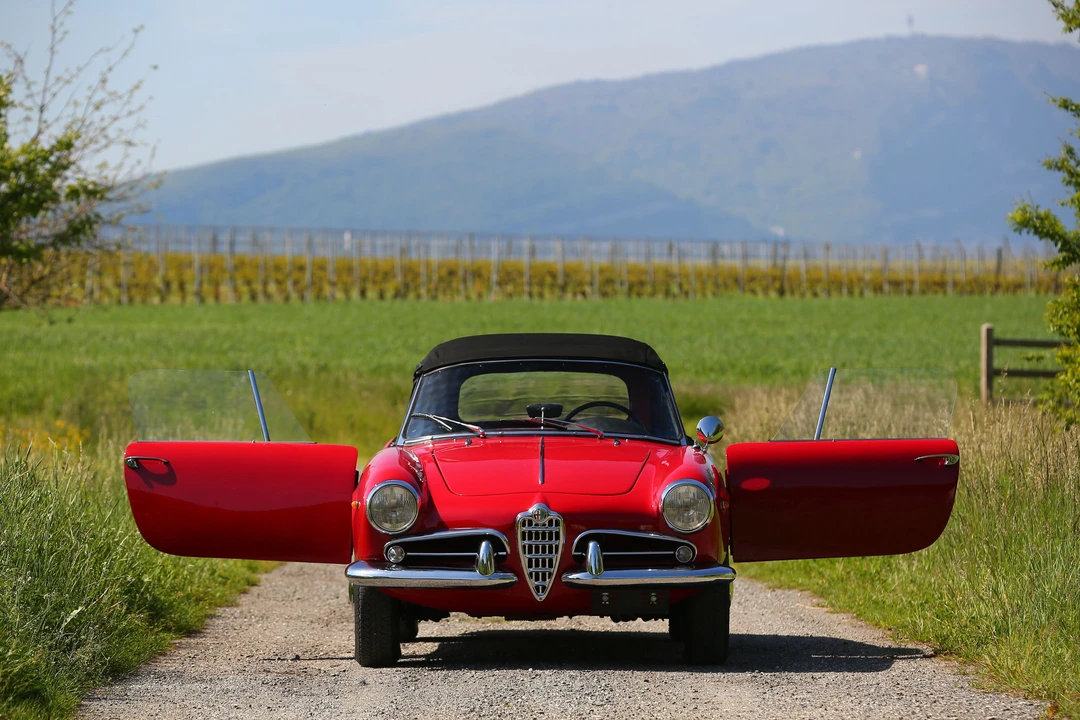 1961 Alfa Romeo Giulietta - Image 13 of 27
