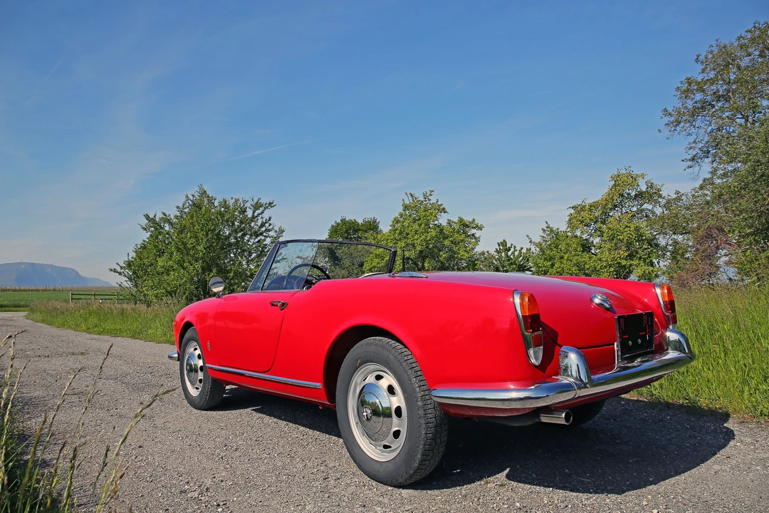 1961 Alfa Romeo Giulietta - Image 11 of 27
