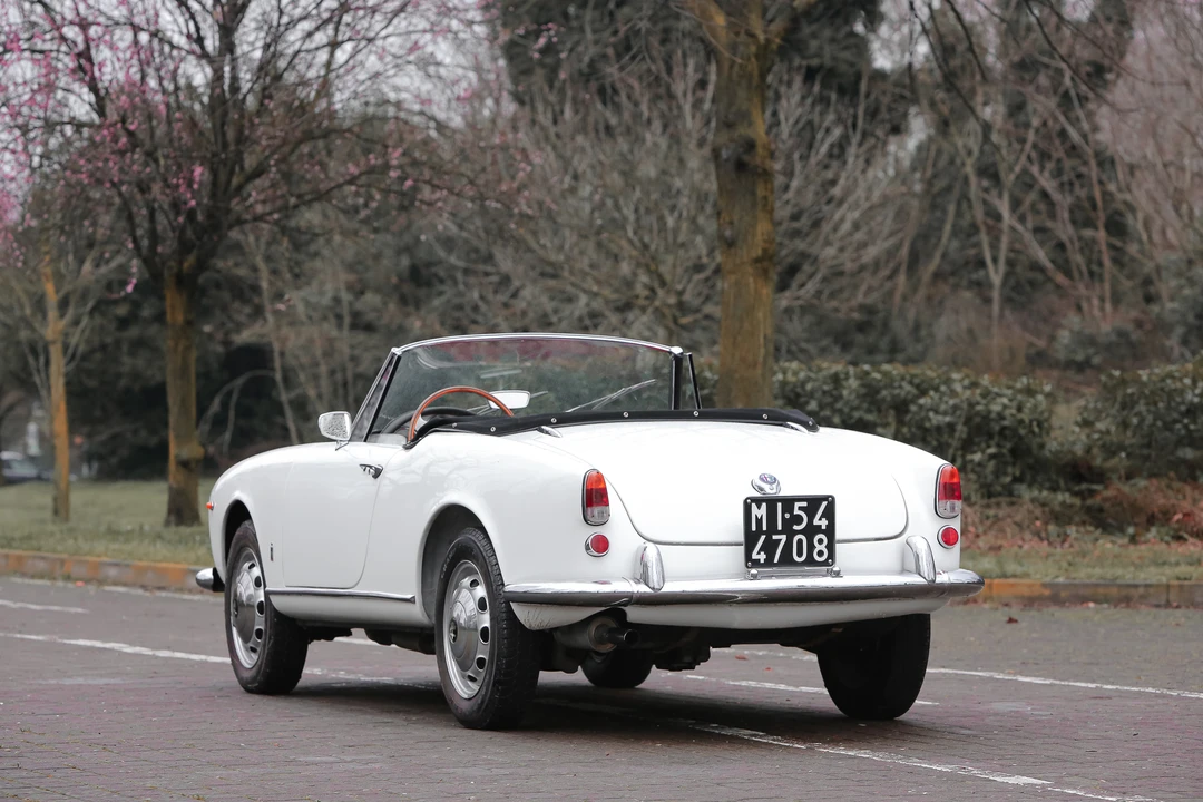 1961 Alfa Romeo Giulietta - Image 7 of 31