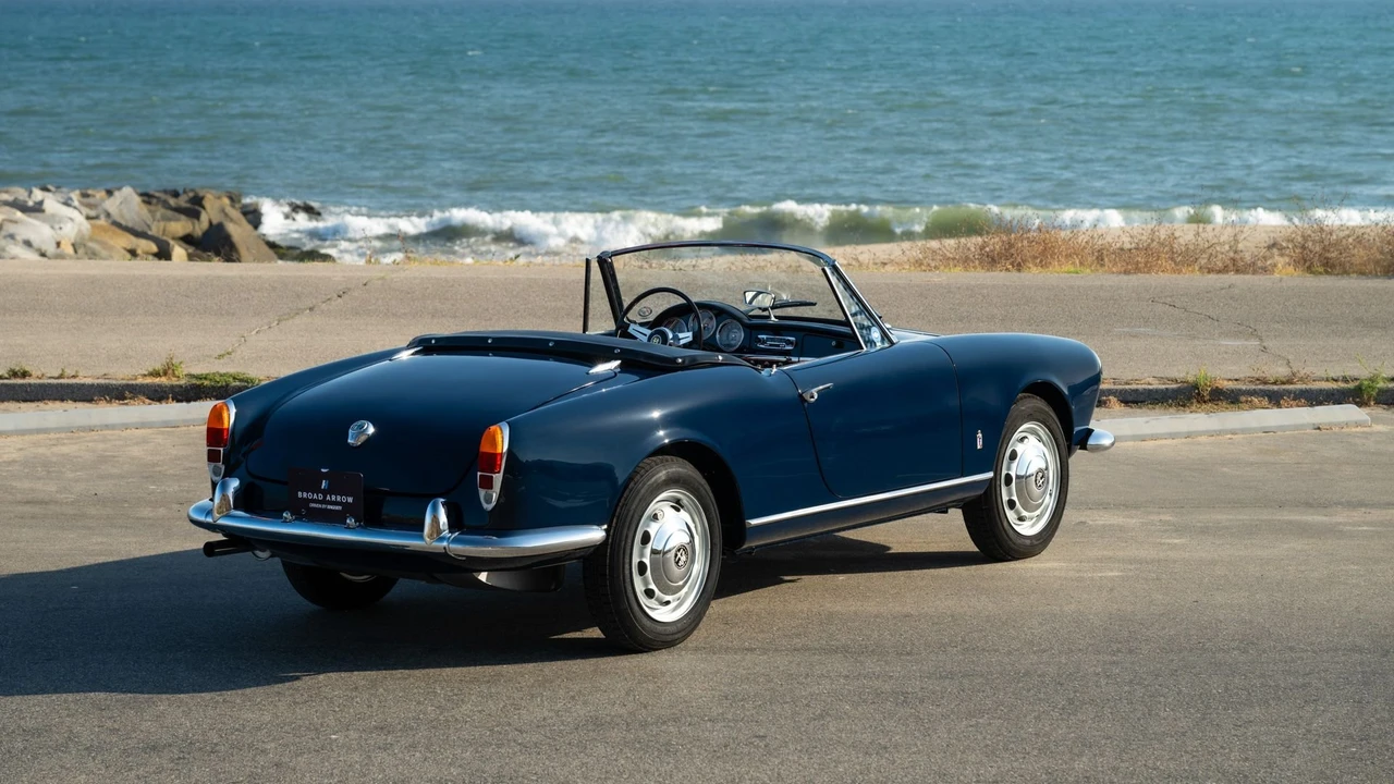1961 Alfa Romeo Giulietta - Image 5 of 31