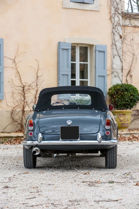 1961 Alfa Romeo Giulietta - Image 13 of 31