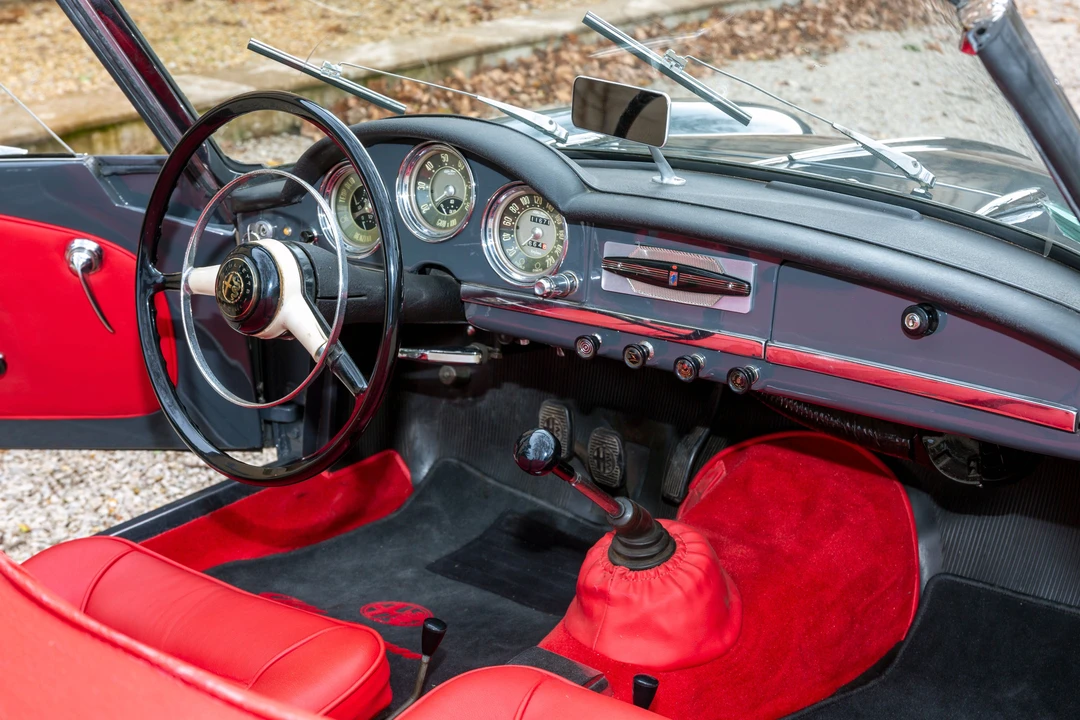 1961 Alfa Romeo Giulietta - Image 15 of 31