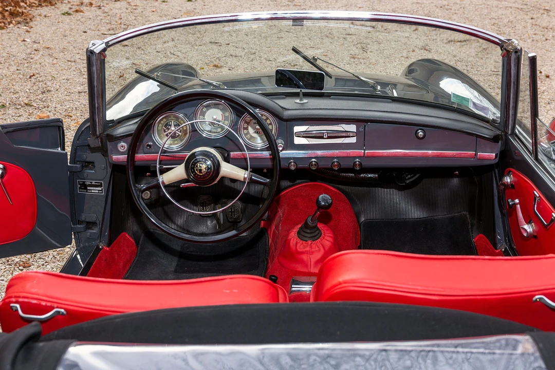 1961 Alfa Romeo Giulietta - Image 16 of 31