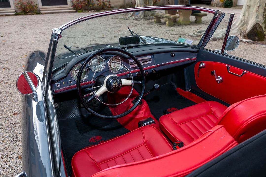 1961 Alfa Romeo Giulietta - Image 17 of 31