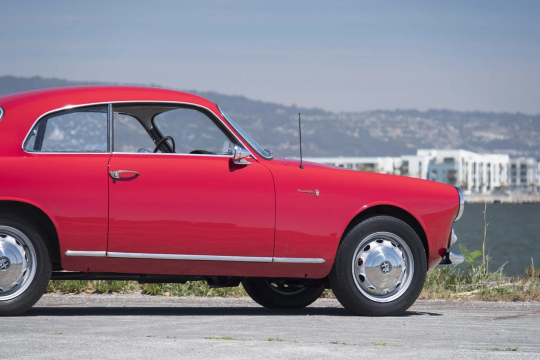 1961 Alfa Romeo Giulietta - Image 27 of 31