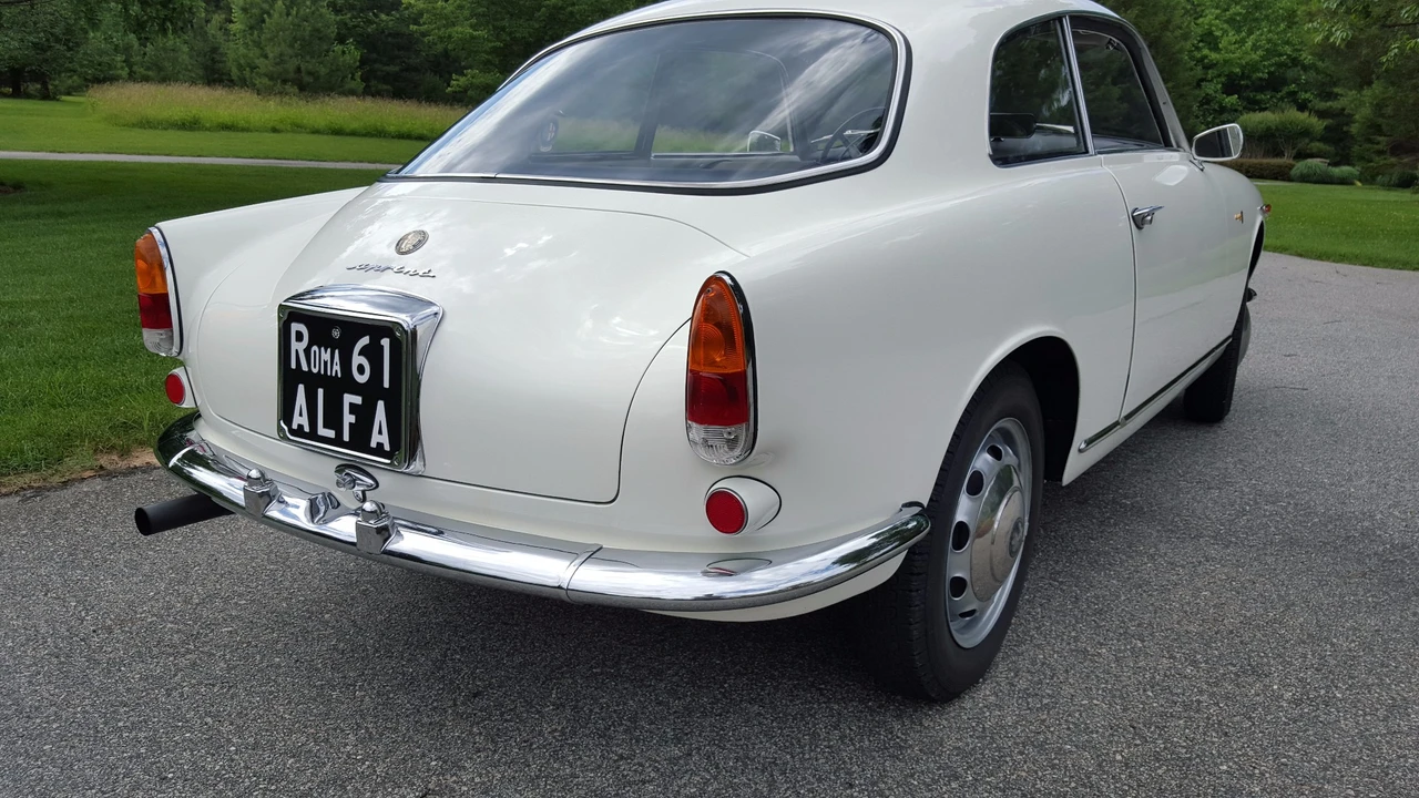 1961 Alfa Romeo Giulietta - Image 5 of 31