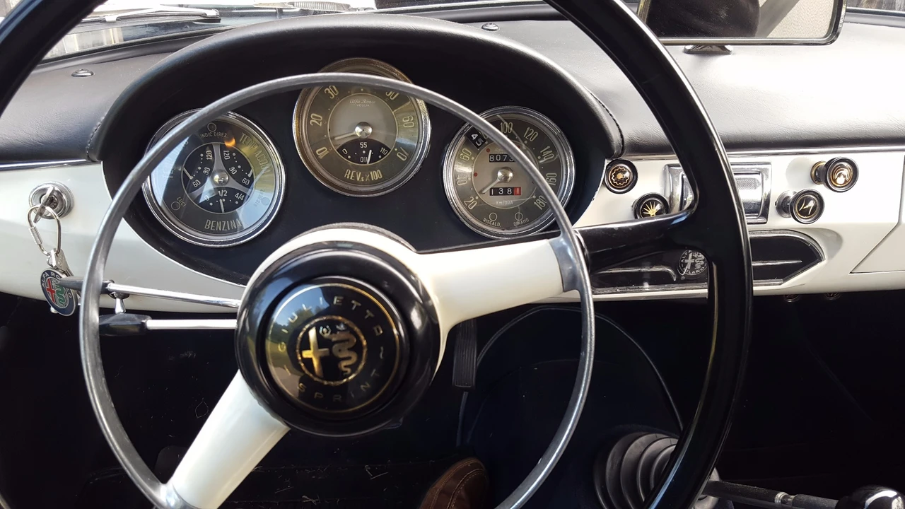 1961 Alfa Romeo Giulietta - Image 23 of 31