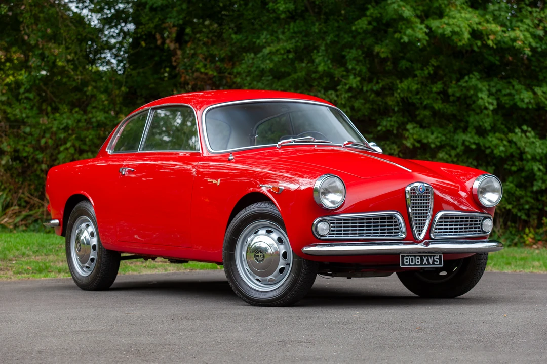 1961 Alfa Romeo Giulietta Sprint Speciale - Image 9 of 31