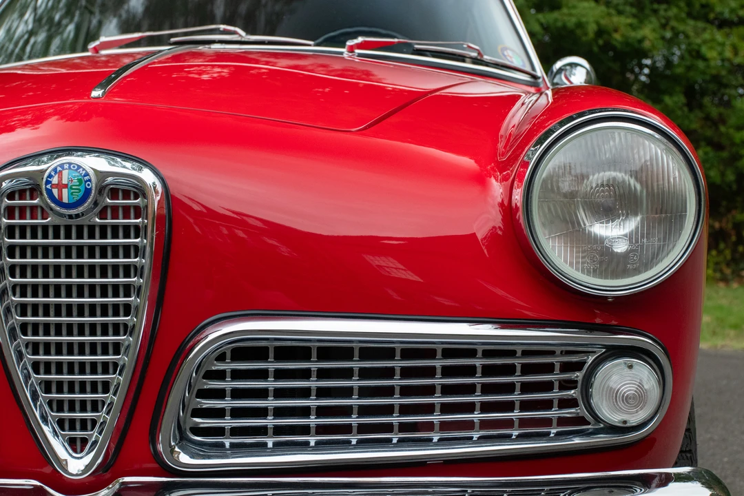 1961 Alfa Romeo Giulietta Sprint Speciale - Image 30 of 31
