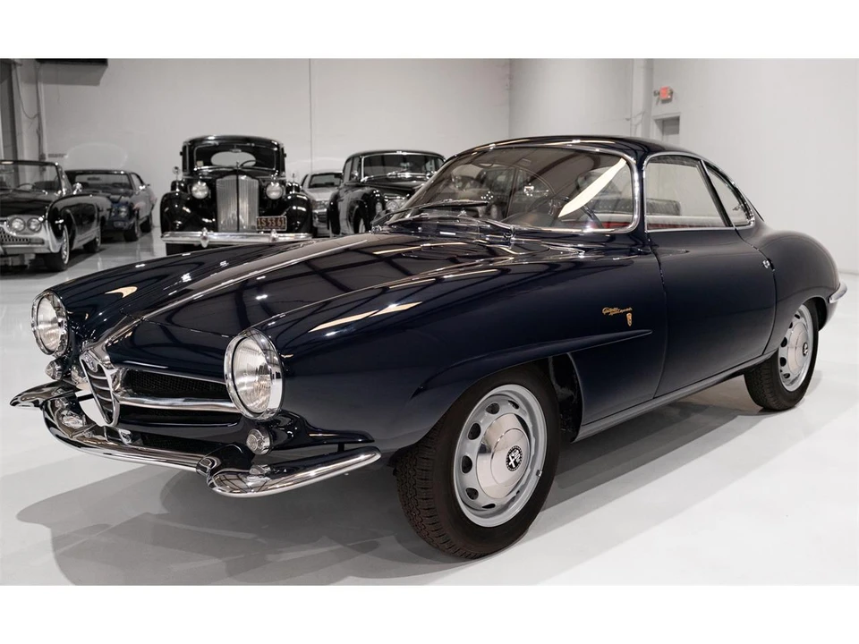1961 Alfa Romeo Giulietta Sprint Speciale - Image 2 of 31