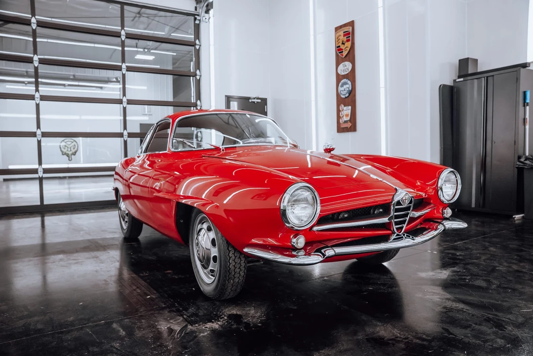 1961 Alfa Romeo Giulietta Sprint Speciale - Image 30 of 31