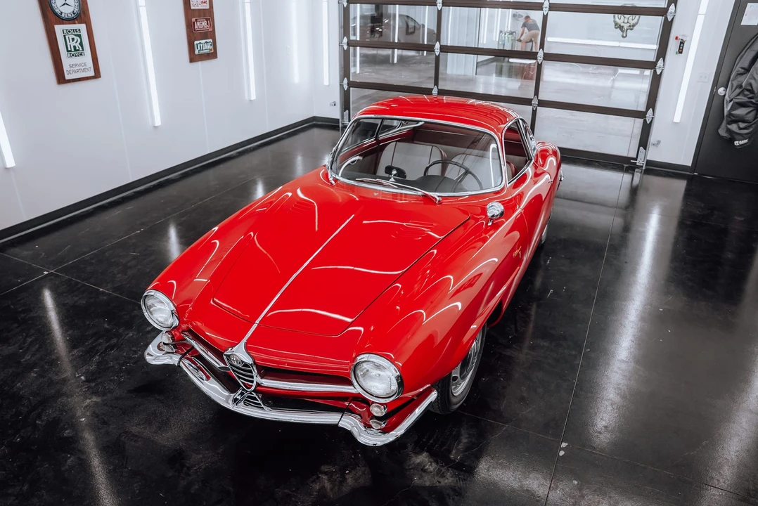 1961 Alfa Romeo Giulietta Sprint Speciale - Image 29 of 31