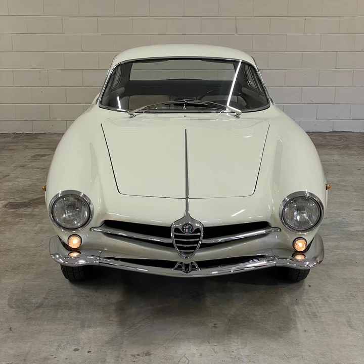 1961 Alfa Romeo Giulietta Sprint Speciale - Image 3 of 31