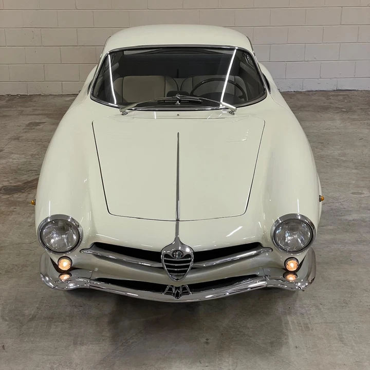 1961 Alfa Romeo Giulietta Sprint Speciale - Image 12 of 31