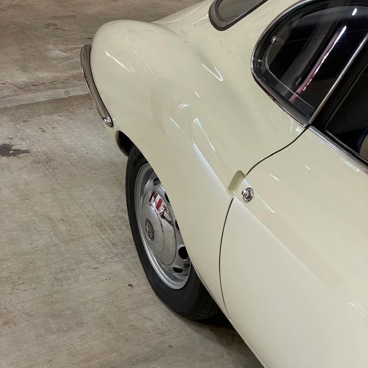 1961 Alfa Romeo Giulietta Sprint Speciale - Image 29 of 31