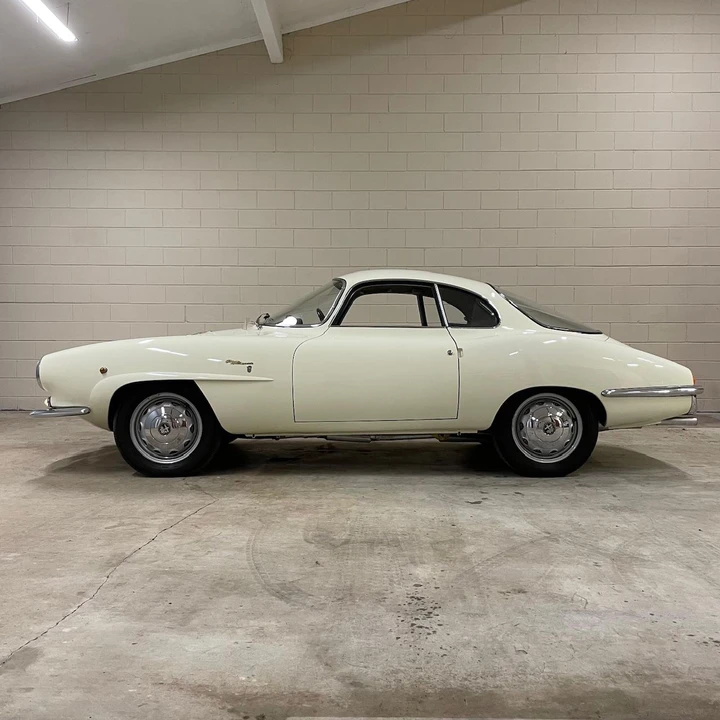 1961 Alfa Romeo Giulietta Sprint Speciale - Image 9 of 31