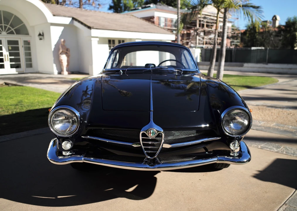 1961 Alfa Romeo Giulietta Sprint Speciale - Image 9 of 31