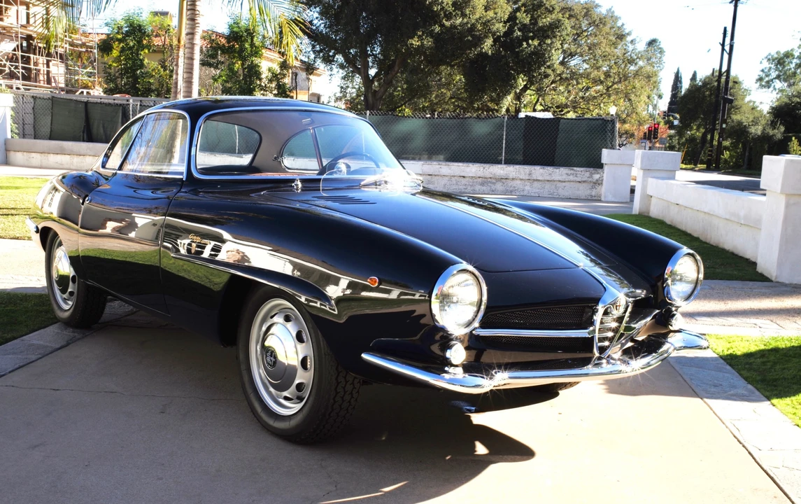 1961 Alfa Romeo Giulietta Sprint Speciale - Image 13 of 31