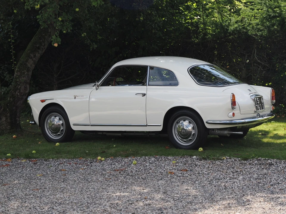 1961 Alfa Romeo Giulietta - Image 11 of 30