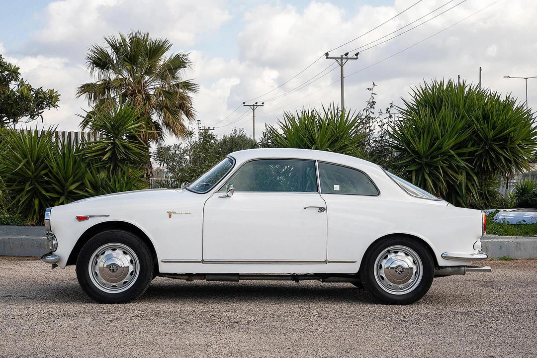 1961 Alfa Romeo Giulietta - Image 25 of 31