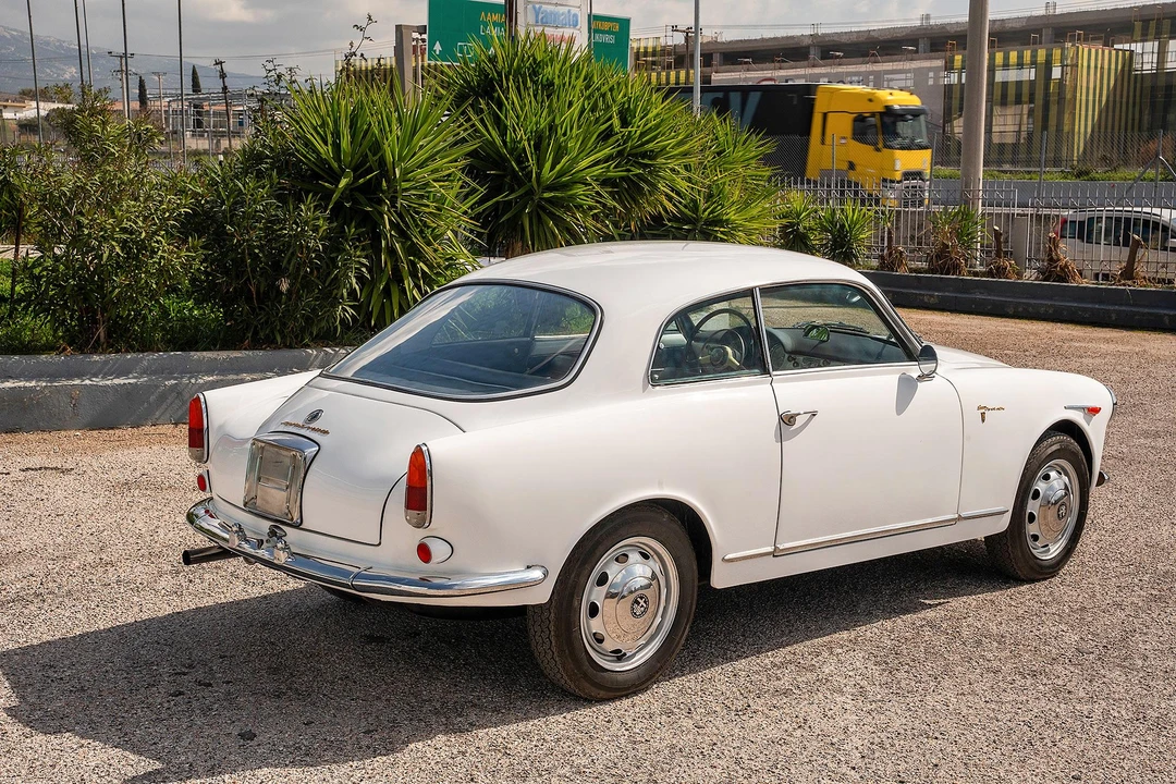 1961 Alfa Romeo Giulietta - Image 15 of 31