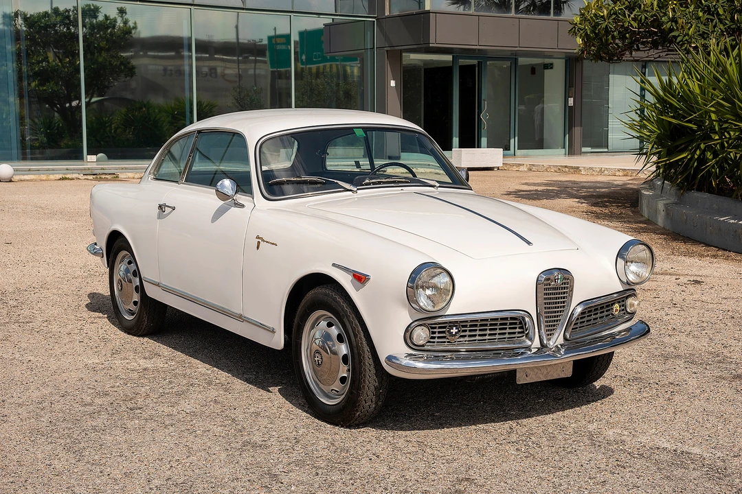 1961 Alfa Romeo Giulietta - Image 8 of 31
