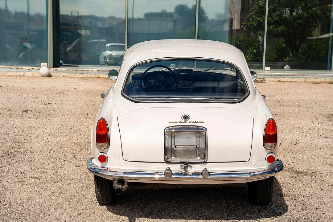 1961 Alfa Romeo Giulietta - Image 20 of 31