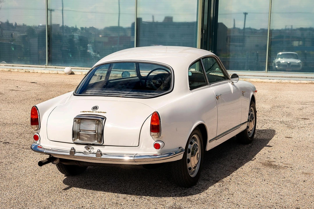 1961 Alfa Romeo Giulietta - Image 16 of 31