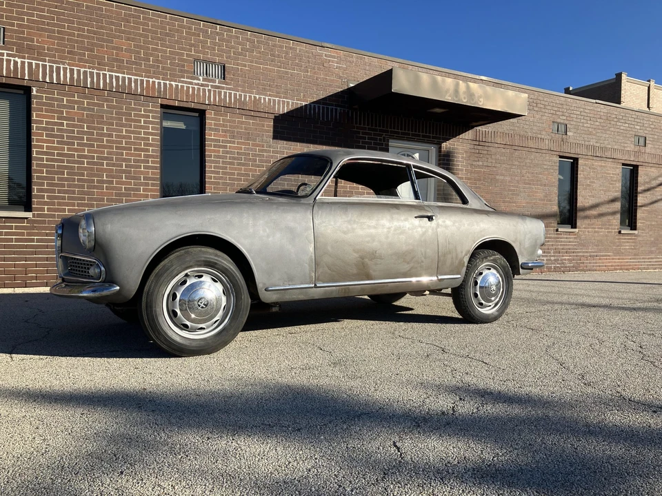 1961 Alfa Romeo Giulietta - Image 14 of 31