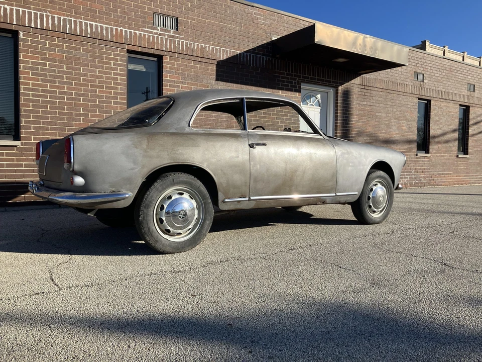1961 Alfa Romeo Giulietta - Image 8 of 31